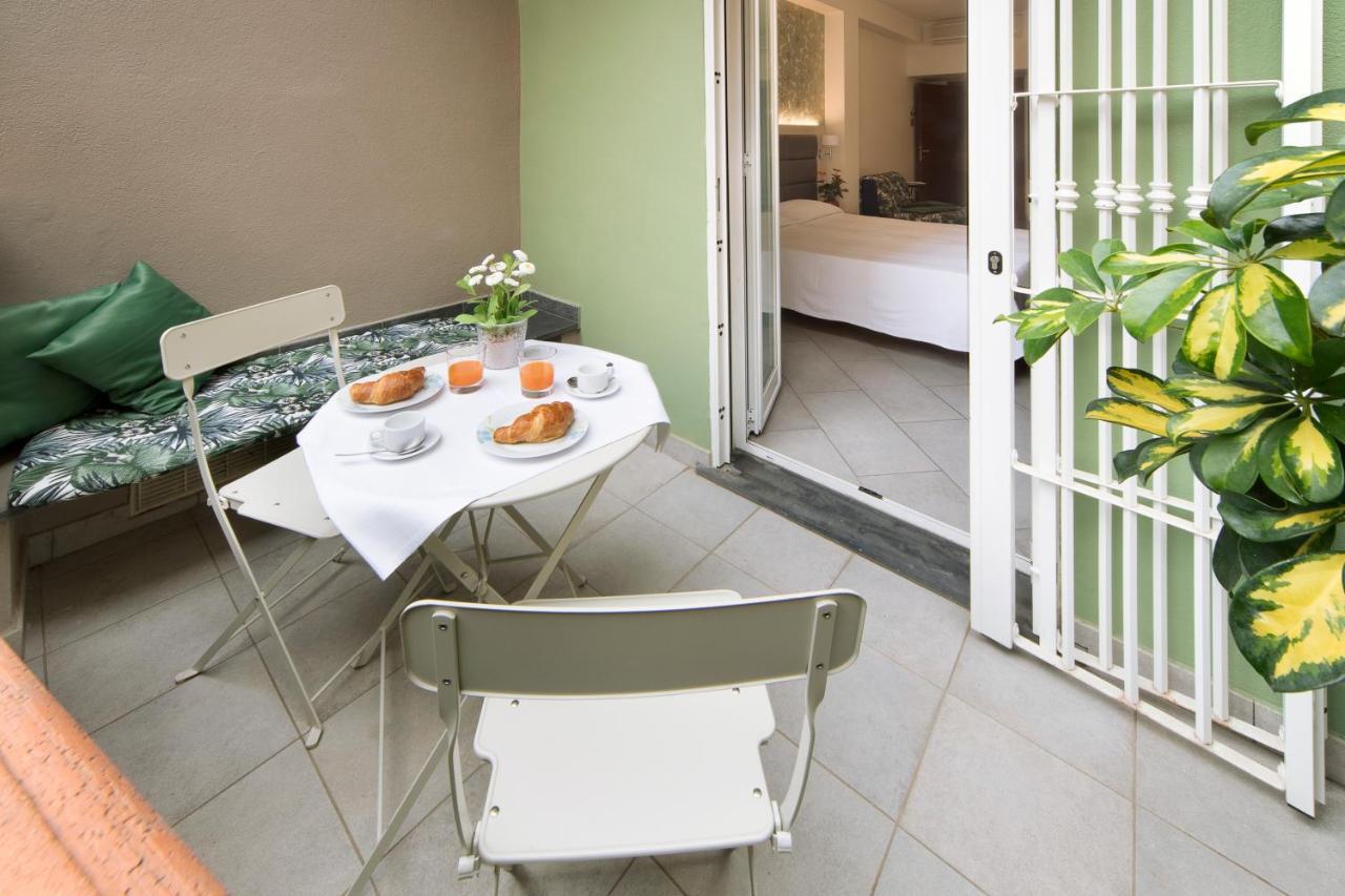 Hotel Residence Laigueglia Free Parking Exterior photo